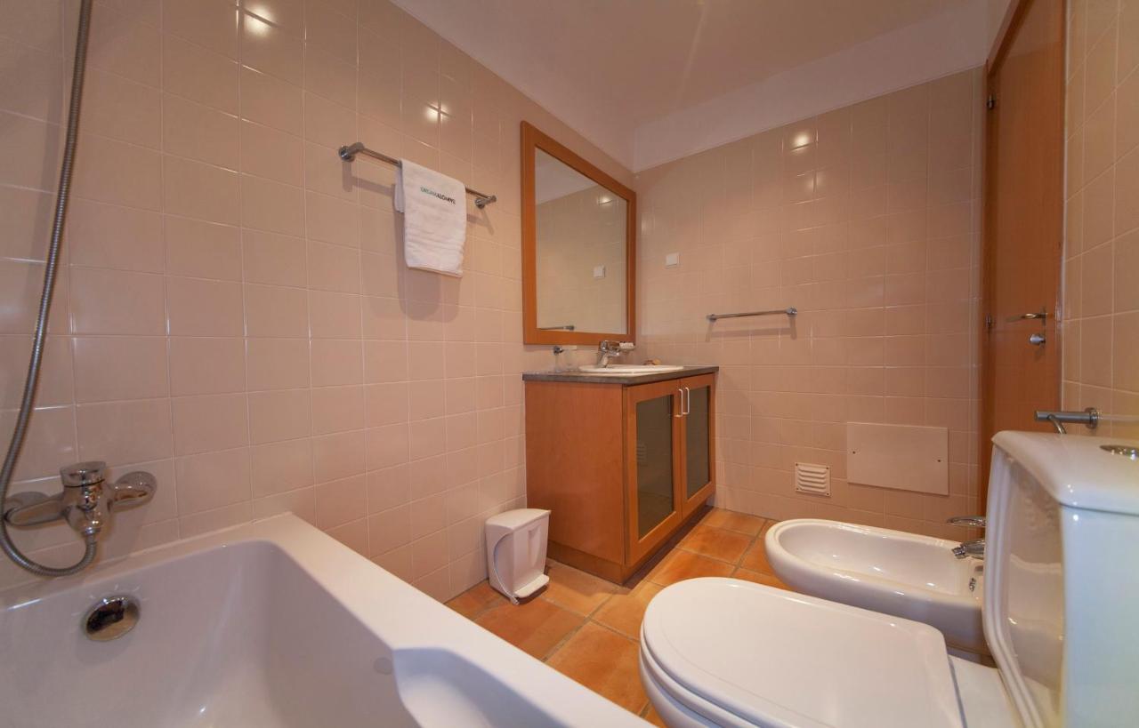 B46 - Marinapark Apartment With Seaview 라고스 외부 사진